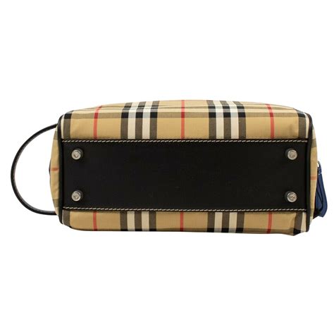 burberry mens toiletry bag|burberry toiletry bags men's.